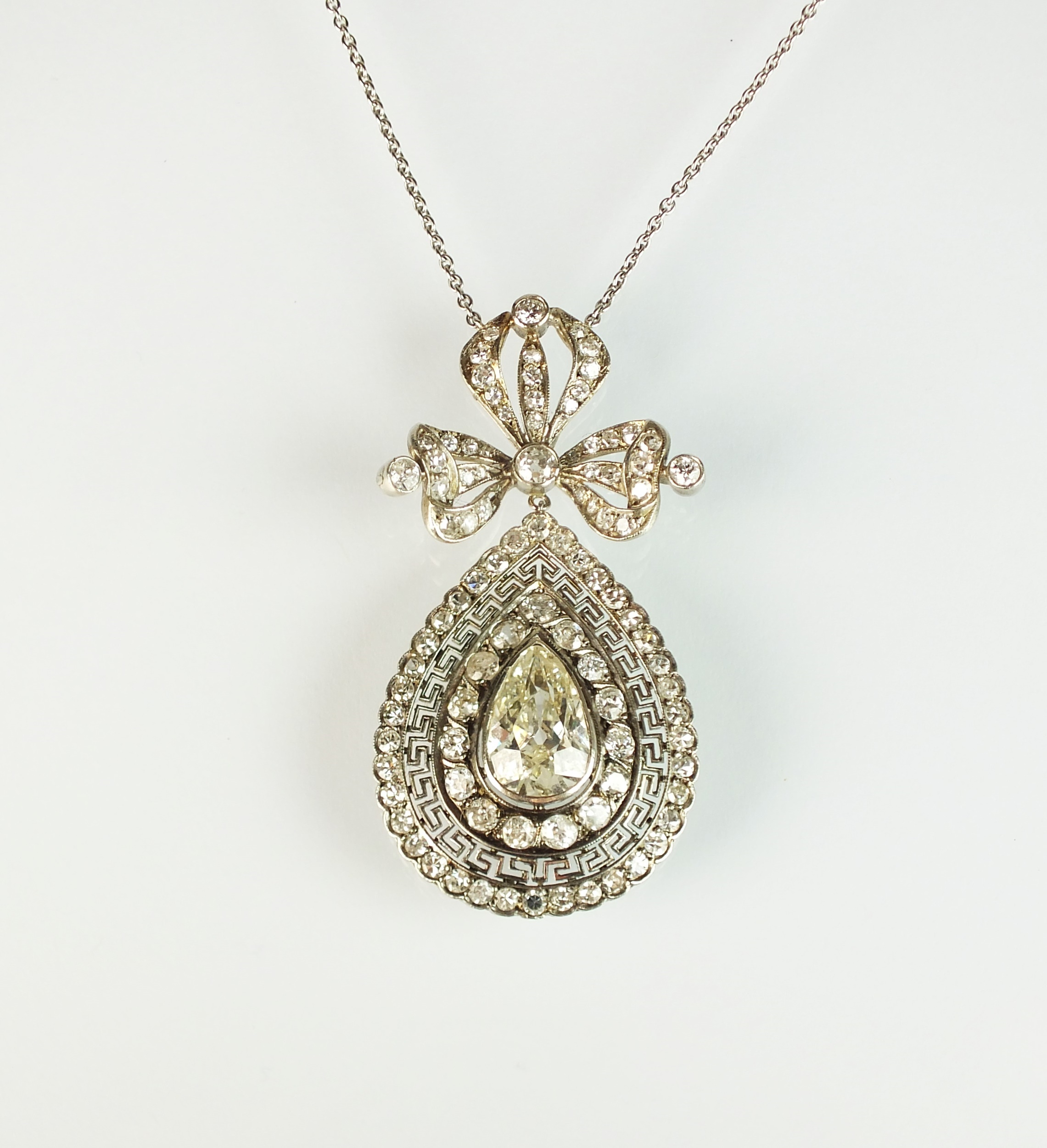Belle Epoque diamond necklace