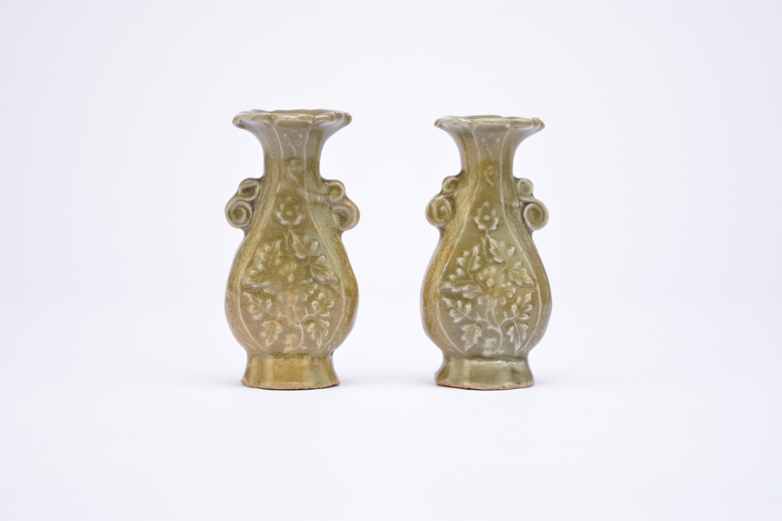 Chinese celadon vases, Ming Dynasty Halls Fine Art August 2021