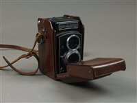 Lot 256 - A Rolleicord roll film synchro-compur camera,...