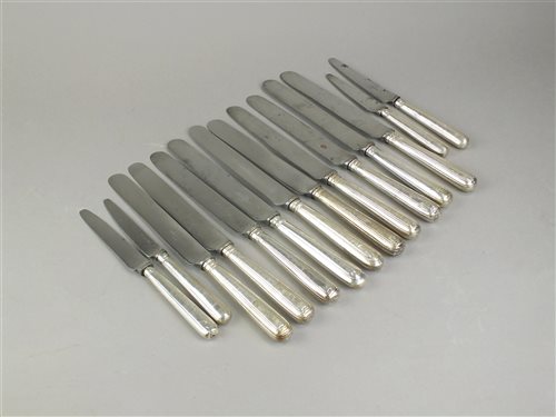 Lot 51 - A collection of silver handled knives