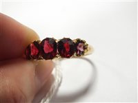 Lot 139 - A red spinel ring