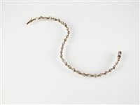 Lot 205 - A diamond tiara / necklace / bracelet