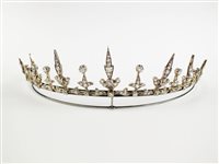 Lot 205 - A diamond tiara / necklace / bracelet