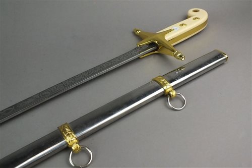 Lot 305 - A modern U.S Marine sword and scabbard,...