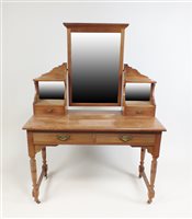 Lot 446 - An Edwardian dressing table