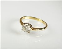 Lot 182 - A single stone diamond ring
