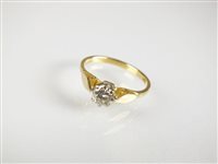 Lot 240 - A single stone diamond ring