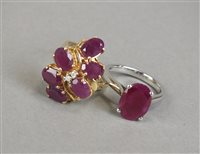 Lot 37 - 18ct gold single stone ruby ring