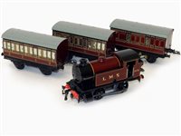 Lot 247 - Hornby O gauge no.101 tinplate LMS tank passenger set