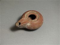 Lot 48 - Greek, ceramic oil lamp, 5th century BC