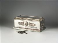 Lot 80 - A silver mounted casket