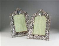 Lot 79 - A pair of silver mounted photograph frames
