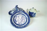 Lot 134 - A group of 19th century transfer printed blue and white Willow pattern dinnerwares