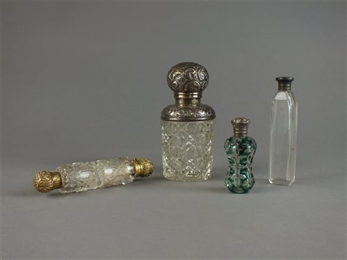 Lot 39 - Collection of perfume bottles