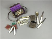 Lot 278 - Collection of pocket knives