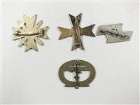 Lot 223 - 38 assorted predominantly German badges and medals