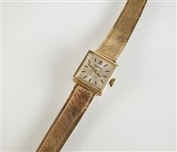Lot 304 - A Lady's 9ct gold bracelet watch