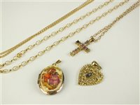 Lot 107 - A small collection of jewellery