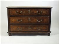 Lot 384 - A South German cross-banded oak and inlaid commode