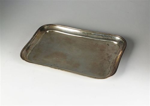 Silver dressing 2024 table tray