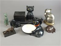 Lot 252 - Two trays of cat themed ornaments