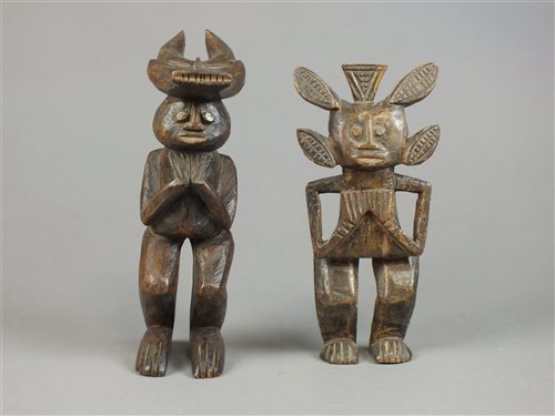 Lot 151 - A Nigerian small standing carved wood figure