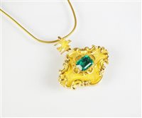 Lot 234 - An emerald pendant on chain