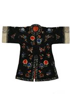 Lot 156 - A Chinese Embroidered Silk Woman's Surcoat
