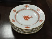 Lot 214 - A Herend 'Chinese Bouquet' porcelain dinner and part tea service