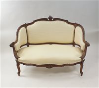 Lot 447 - A Louis XV style three piece suite