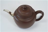Lot 6 - A Chinese Yixing Teapot and Cover