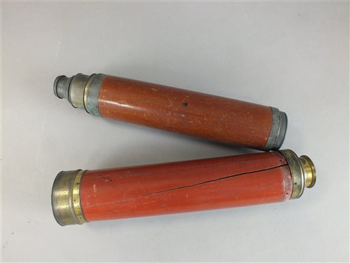 Lot 274 - A 19th century three draw telescope