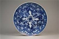 Lot 187 - A Japanese Blue and White Charger