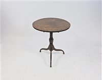 Lot 592 - A George III oak tripod table