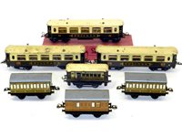 Lot 337 - 7x Hornby 0 Gauge pre-war Pullman & LNER Coaches