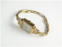 Lot 137 - A 9ct gold Record wristwatch