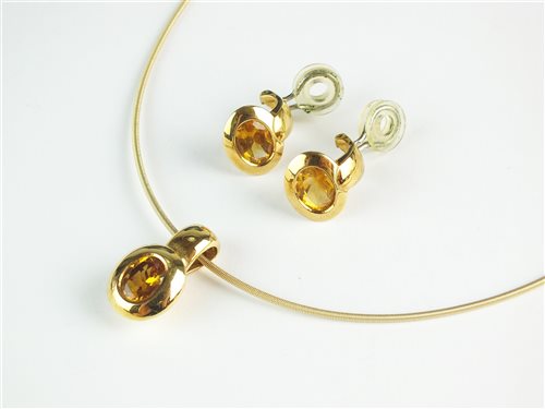 Lot 77 - A suite of citrine jewellery