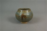 Lot 226 - A studio pottery vase by Margaret Enid Rey