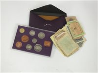 Lot 45 - A collection of coins