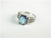 Lot 86 - David Yurman dress ring