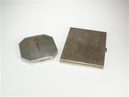 Lot 17 - An Art Deco cigarette case and compact