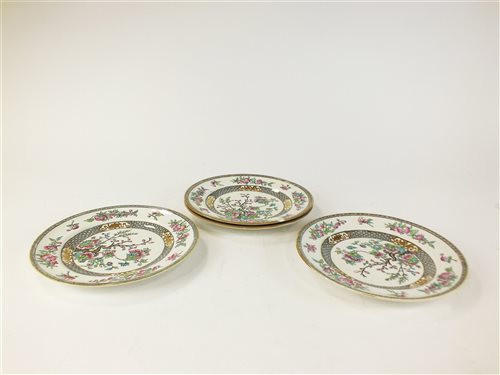 Lot 96 - A Minton and Aynsley dinner/coffee service in the Indian Tree pattern