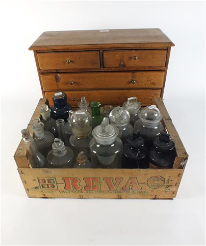 Lot 66 - Collection of glass chemistry and apothecary bottles
