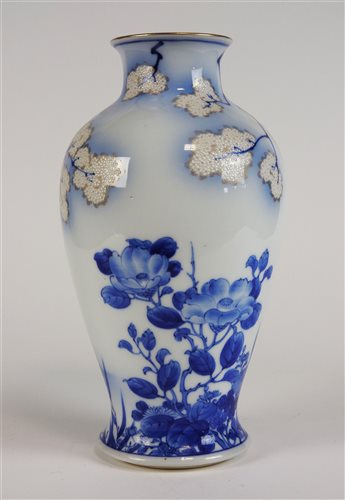 Lot 158 - A Japanese Fukagawa  porcelain vase