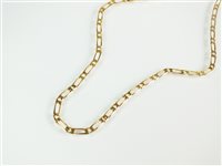 Lot 117 - A 9ct gold chain
