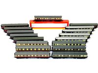 Lot 188 - Bachmann, Hornby and Dapol Coaches