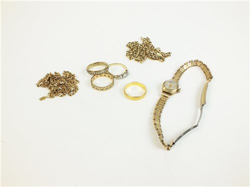 Lot 24 - A collection of jewellery