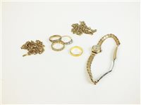Lot 24 - A collection of jewellery