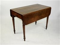 Lot 302 - An early 19th century oak Pembroke table