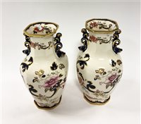 Lot 125 - A pair of Mason's Ironstone vases in the Blue Mandalay pattern